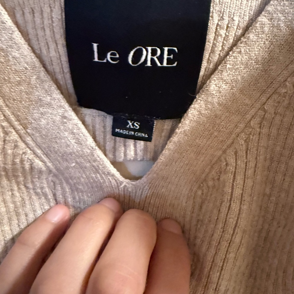 Beige Ribbed Bralette - Picture 2 of 3